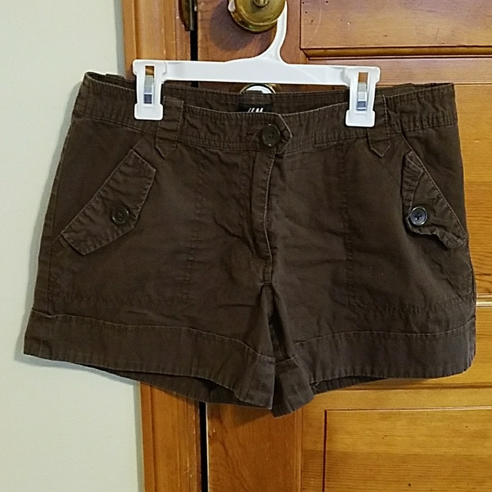 Brown H&M shorts - Size 8